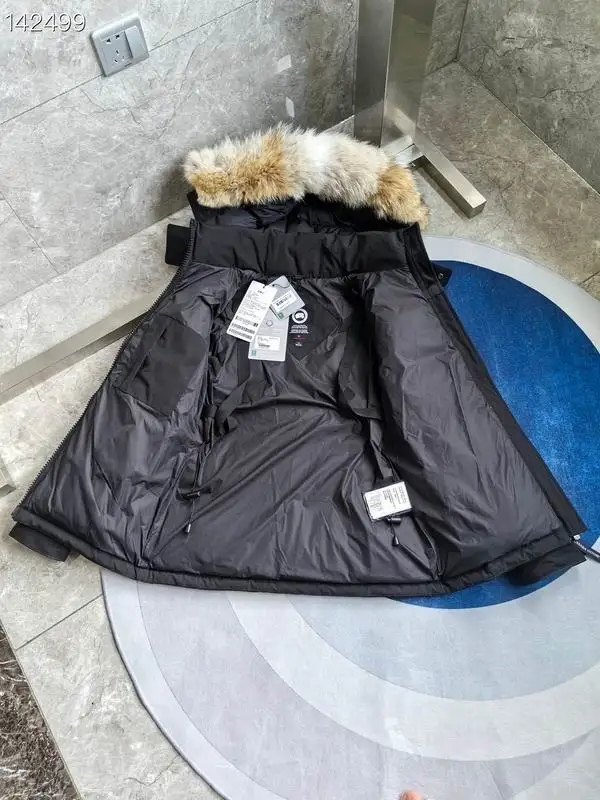Canada Goose S-XL 26yr41 (13)